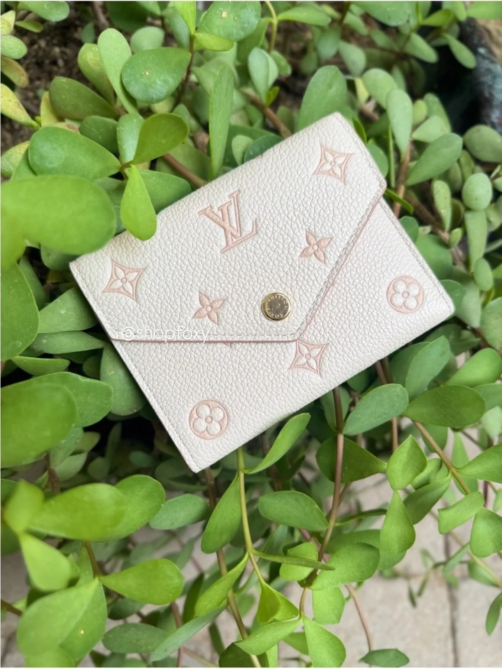 Louis Vuitton Empreinte Victorine Wallet
